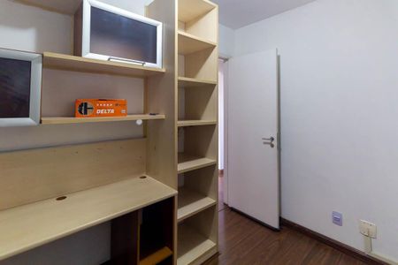 Apartamento à venda com 78m², 3 quartos e 2 vagasQuarto 3