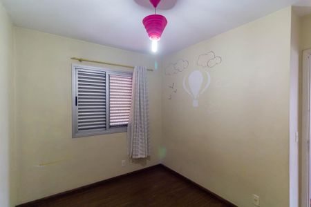 Apartamento à venda com 78m², 3 quartos e 2 vagasQuarto 2