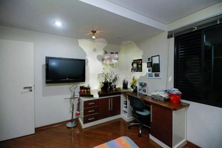 Apartamento à venda com 4 quartos, 300m² em Jardim Avelino, São Paulo