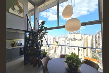 Varanda de apartamento à venda com 1 quarto, 50m² em Indianópolis, São Paulo