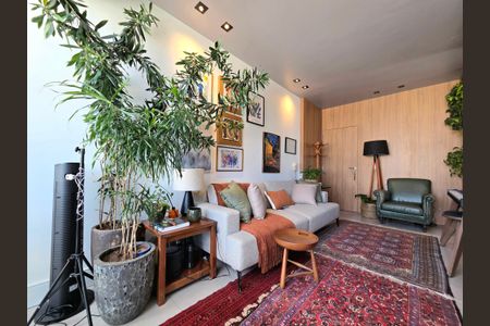 Sala de apartamento à venda com 1 quarto, 50m² em Indianópolis, São Paulo