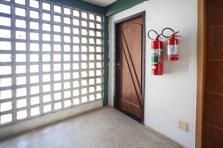 Apartamento à venda com 60m², 2 quartos e 1 vagaHall de entrada