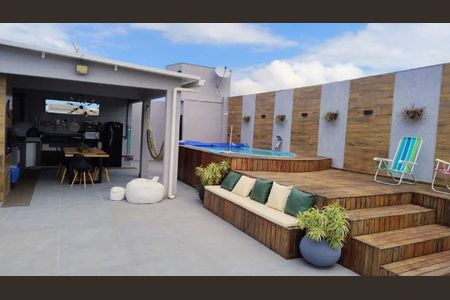 Casa à venda com 3 quartos, 210m² em Vargem Grande, Rio de Janeiro