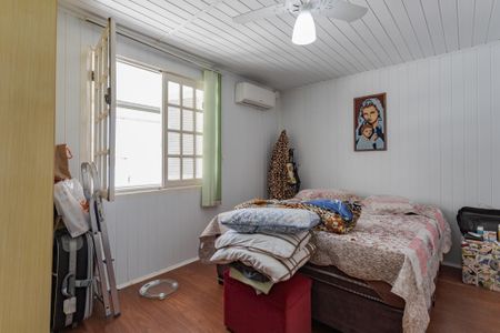 Casa à venda com 386m², 4 quartos e 3 vagasQuarto