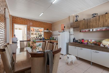 Casa à venda com 386m², 4 quartos e 3 vagasCozinha