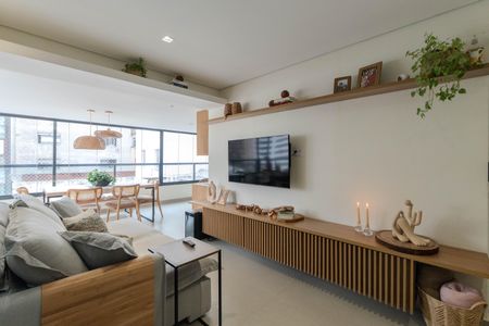 Apartamento à venda com 68m², 1 quarto e 1 vagaSala