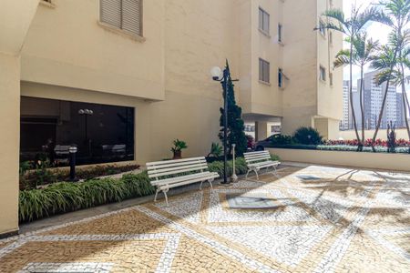 Apartamento à venda com 35m², 1 quarto e 1 vagaFachada