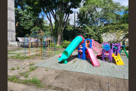 Apartamento à venda com 90m², 3 quartos e 2 vagasÁrea comum - Playground