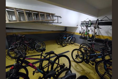 Apartamento à venda com 72m², 2 quartos e 1 vaga Apartamento à venda com 72m², 2 quartos e 1 vagaBicicletário