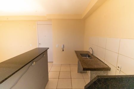 Apartamento para alugar com 41m², 2 quartos e 1 vagaCozinha e Área de Serviço