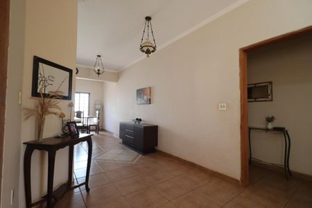 Sala de casa para alugar com 3 quartos, 180m² em Planalto Verde, Ribeirão Preto