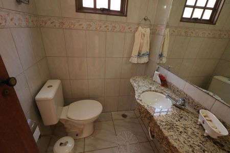 Casa para alugar com 180m², 3 quartos e 3 vagasLavabo