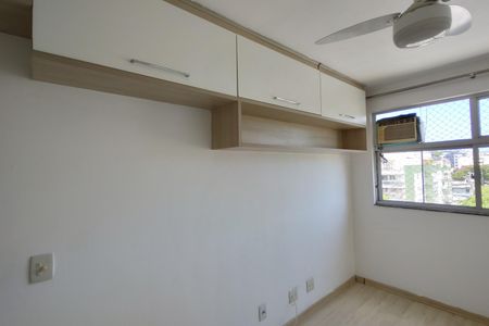 Apartamento à venda com 70m², 2 quartos e 1 vaga Apartamento à venda com 70m², 2 quartos e 1 vagaQuarto 2 - Armários
