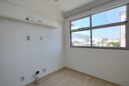Apartamento à venda com 70m², 2 quartos e 1 vaga Apartamento à venda com 70m², 2 quartos e 1 vagaQuarto 1 - Armários