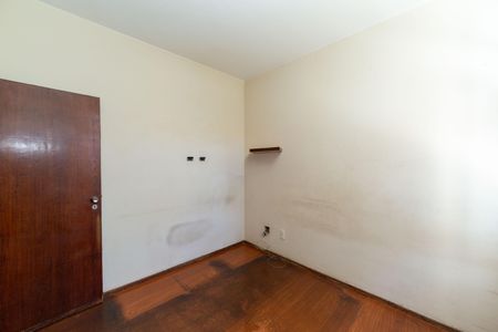 Apartamento à venda com 80m², 3 quartos e 1 vagaQUARTO2