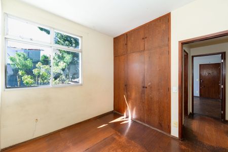 Apartamento à venda com 80m², 3 quartos e 1 vagaQUARTO2