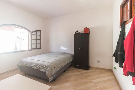 Casa para alugar com 525m², 4 quartos e 4 vagas Casa para alugar com 525m², 4 quartos e 4 vagasQuarto 2