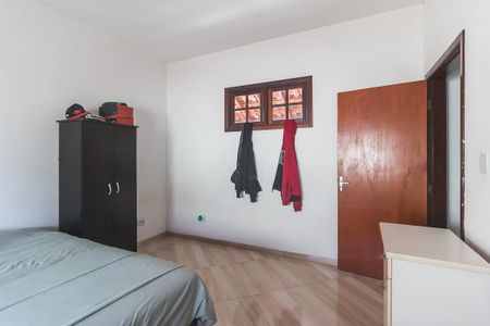 Casa para alugar com 525m², 4 quartos e 4 vagas Casa para alugar com 525m², 4 quartos e 4 vagasQuarto 2