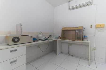 Casa para alugar com 525m², 4 quartos e 4 vagas Casa para alugar com 525m², 4 quartos e 4 vagasSala/Escritório