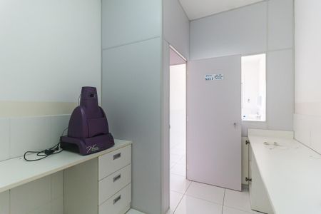 Casa para alugar com 525m², 4 quartos e 4 vagas Casa para alugar com 525m², 4 quartos e 4 vagasQuarto/Escritório