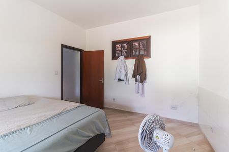 Casa para alugar com 525m², 4 quartos e 4 vagas Casa para alugar com 525m², 4 quartos e 4 vagasQuarto 1