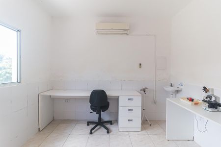 Casa para alugar com 525m², 4 quartos e 4 vagas Casa para alugar com 525m², 4 quartos e 4 vagasQuarto/Escritório