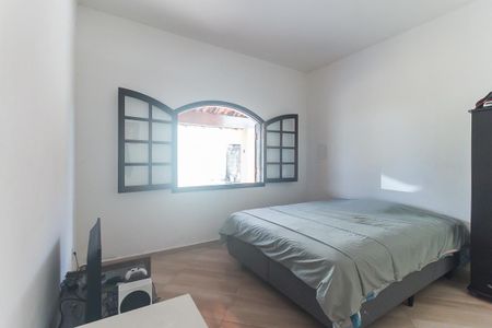 Casa para alugar com 525m², 4 quartos e 4 vagas Casa para alugar com 525m², 4 quartos e 4 vagasQuarto 2