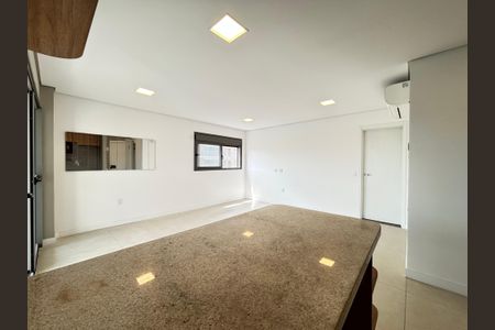 Apartamento para alugar com 73m², 1 quarto e 1 vagaSala/Cozinha