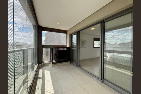 Varanda de apartamento para alugar com 1 quarto, 73m² em Indianópolis, São Paulo