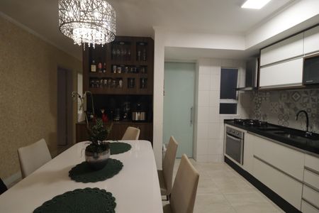 Apartamento à venda com 72m², 3 quartos e 2 vagasCozinha