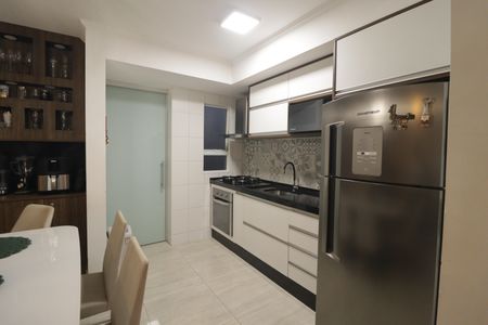 Apartamento à venda com 72m², 3 quartos e 2 vagasCozinha