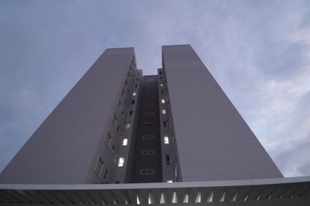 Apartamento à venda com 72m², 3 quartos e 2 vagasFachada