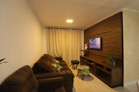 Sala de apartamento à venda com 3 quartos, 72m² em Jardim Maria de Fatima, Várzea Paulista