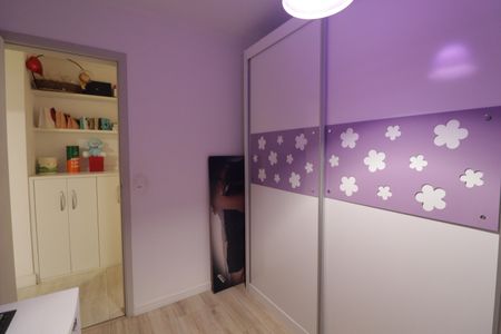 Apartamento à venda com 72m², 3 quartos e 2 vagasQuarto