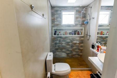 Apartamento para alugar com 74m², 2 quartos e 2 vagas Apartamento para alugar com 74m², 2 quartos e 2 vagasBanheiro da Suíte 2