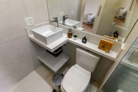 Apartamento para alugar com 74m², 2 quartos e 2 vagas Apartamento para alugar com 74m², 2 quartos e 2 vagasBanheiro da Suíte 1