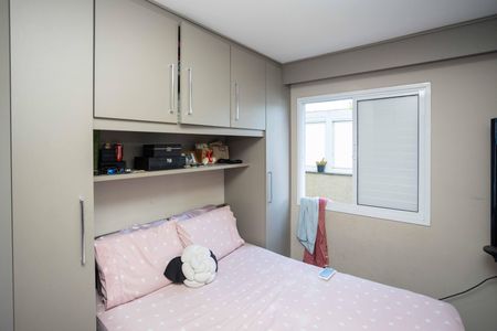 Apartamento à venda com 78m², 2 quartos e 1 vagaQuarto 2