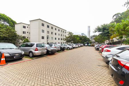 Apartamento para alugar com 43m², 2 quartos e 1 vaga Apartamento para alugar com 43m², 2 quartos e 1 vagaEstacionamento