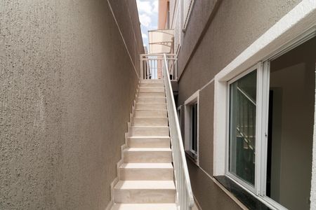 Apartamento para alugar com 80m², 2 quartos e sem vagaEntrada