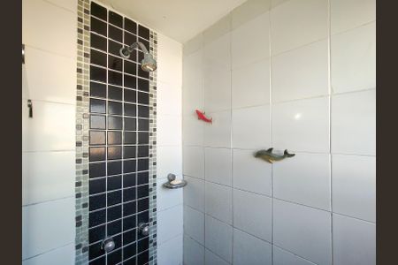 Apartamento à venda com 74m², 2 quartos e 1 vagaBanheiro Corredor