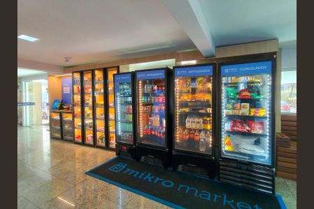 Apartamento à venda com 74m², 2 quartos e 1 vagaMercadinho