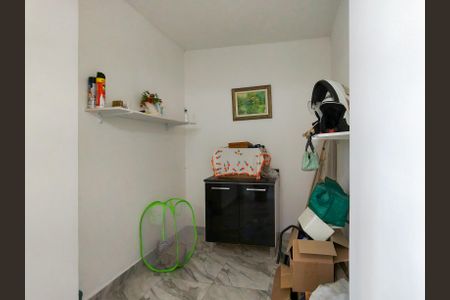 Apartamento à venda com 74m², 2 quartos e 1 vagaÁrea de Serviço