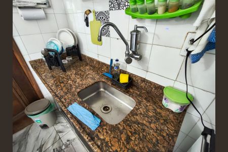 Apartamento à venda com 74m², 2 quartos e 1 vagaCozinha