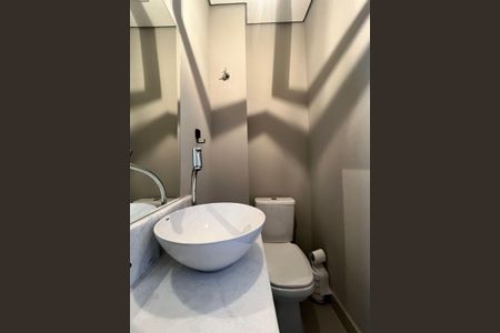 Casa de condomínio à venda com 85m², 2 quartos e 2 vagas Casa de condomínio à venda com 85m², 2 quartos e 2 vagasLavabo