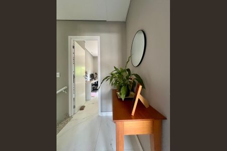 Casa de condomínio à venda com 85m², 2 quartos e 2 vagas Casa de condomínio à venda com 85m², 2 quartos e 2 vagasCorredor