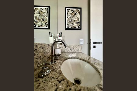 Casa de condomínio à venda com 85m², 2 quartos e 2 vagas Casa de condomínio à venda com 85m², 2 quartos e 2 vagasBanheiro da Suíte 2