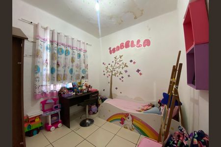 Casa à venda com 100m², 3 quartos e sem vaga Casa à venda com 100m², 3 quartos e sem vagaQuarto 3