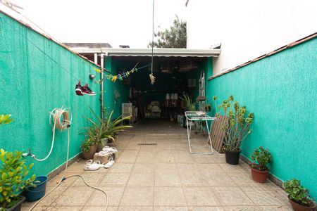 Casa à venda com 140m², 3 quartos e 2 vagasQuintal