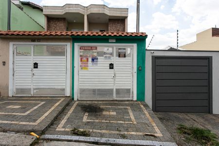 Casa à venda com 140m², 3 quartos e 2 vagasFachada
