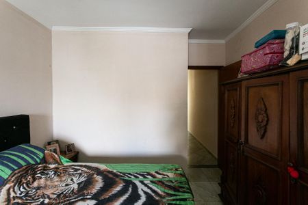 Casa à venda com 140m², 3 quartos e 2 vagasSuíte